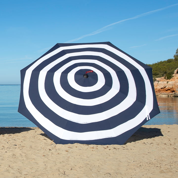 Stripesol Set Parasol Ø 350 cm donkerblauw van Fatboy