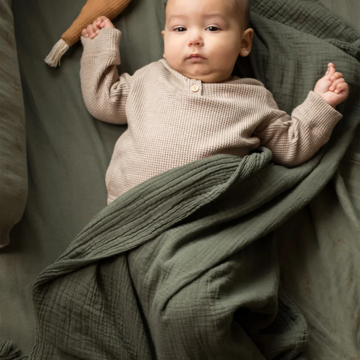 Nobodinoz - Wabi Sabi Mousseline deken, 65 x 100 cm, vetiver