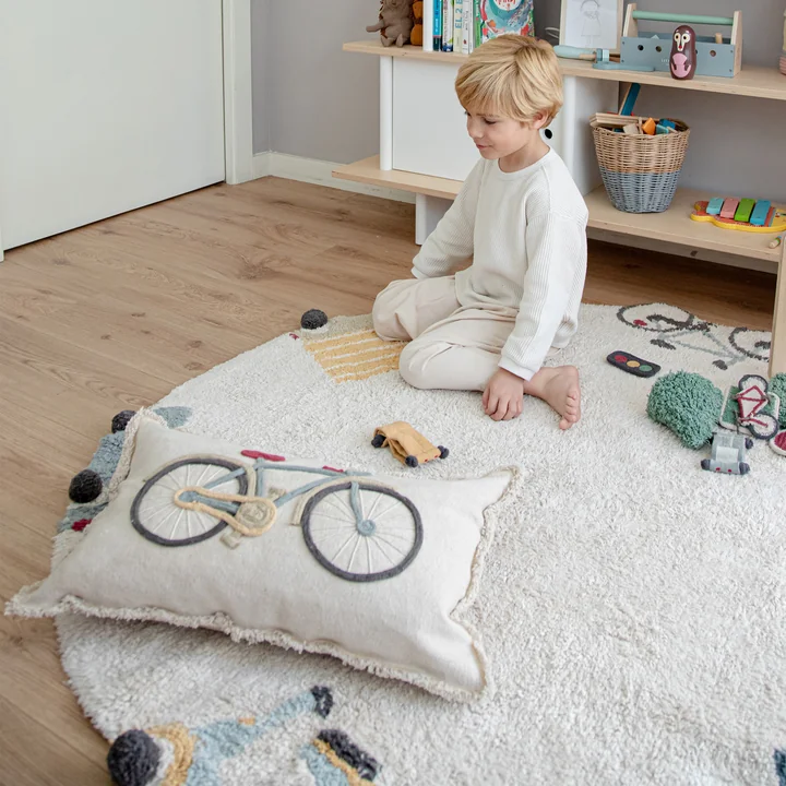 Bike Vloerkussen, 35 x 55 cm, natuur / blauw door Lorena Canals