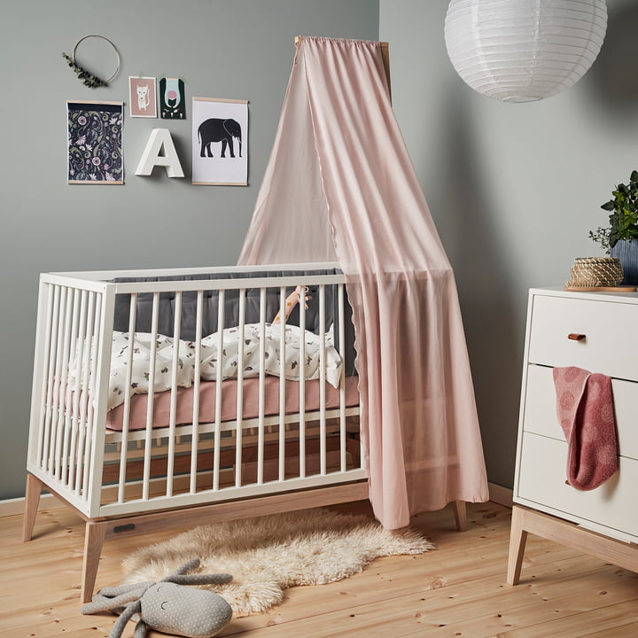 Luna Leander - Luifel voor Linea en babybedje