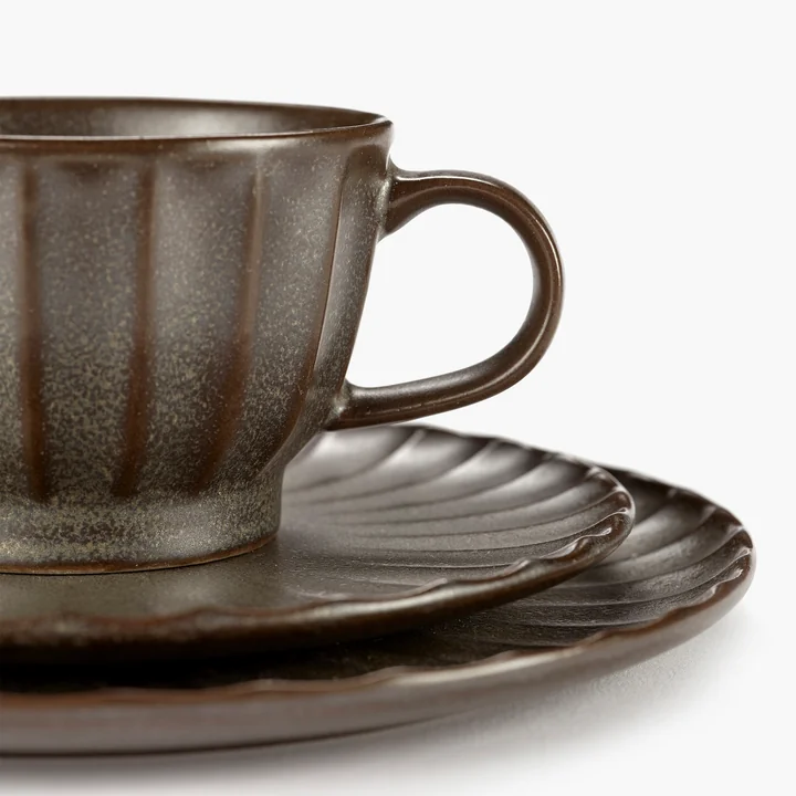 Inku Espressokop met schotel van Serax in de kleur groen