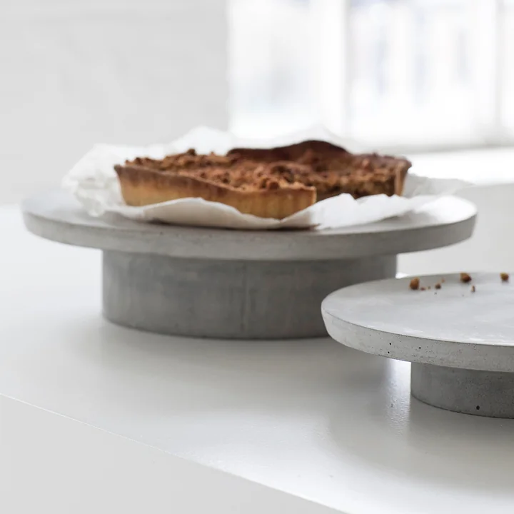 Taartbord van Serax in de kleur grijs
