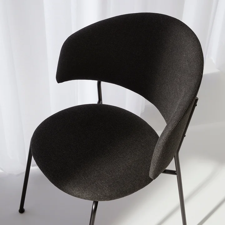 OUT Objekte unserer Tage - Wagner Dining Chair