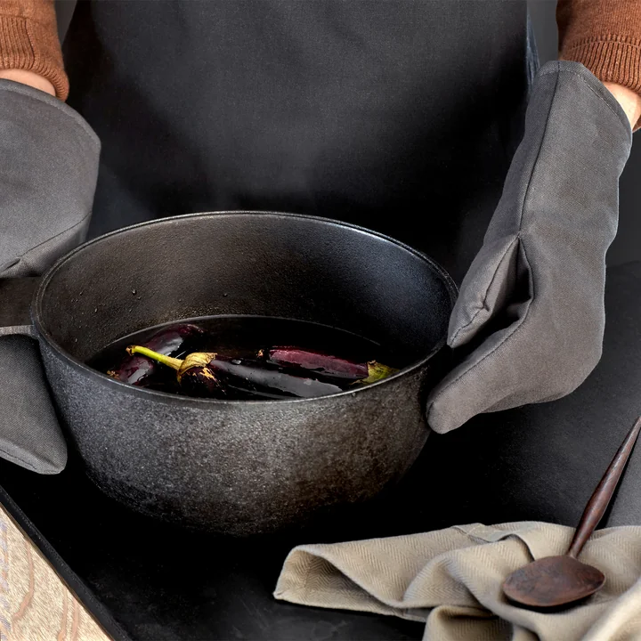 Ovenwanten, donkergrijs van The Organic Company