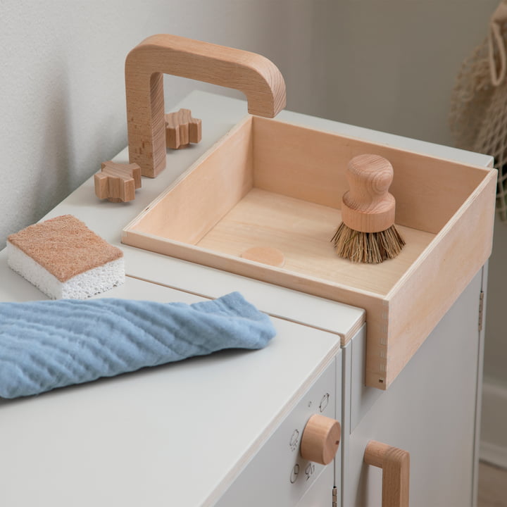 KIDchen Kinderkeuken van hout, gootsteen, beige by Sebra