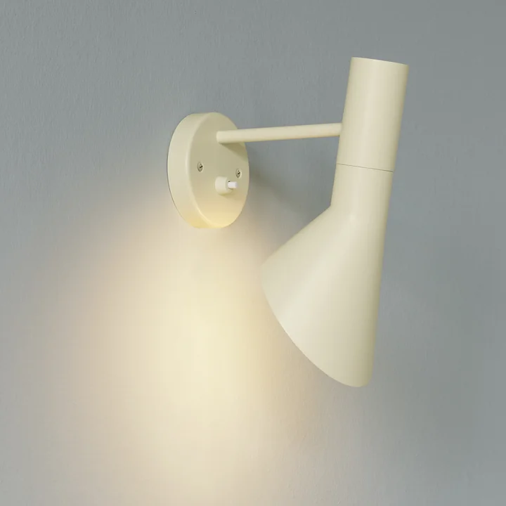 Louis Poulsen - AJ Wandlamp