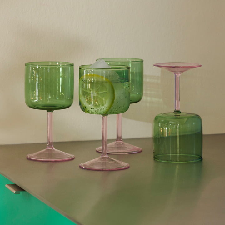 Tint Wijnglas van Hay in de uitvoering groen / roze (set van 2)