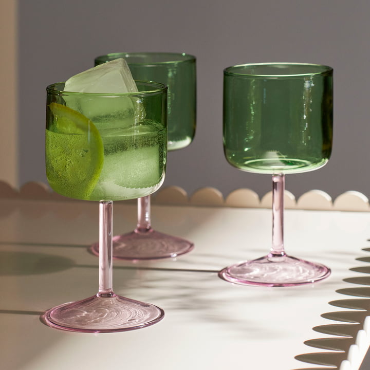 Tint Wijnglas van Hay in de uitvoering groen / roze (set van 2)