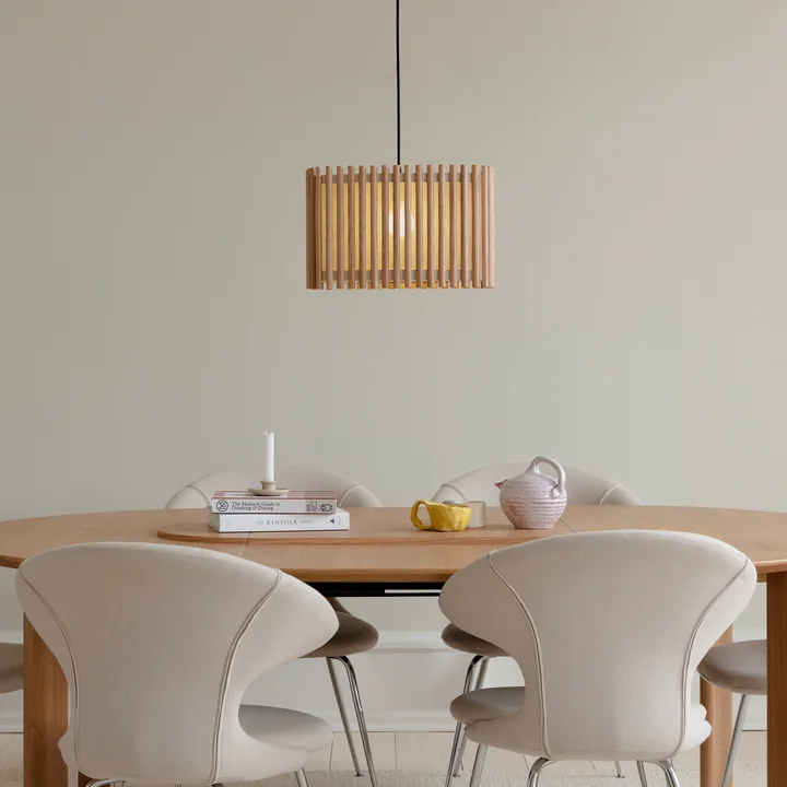 Komorebi Lampenkap van Umage in eiken naturel uitvoering