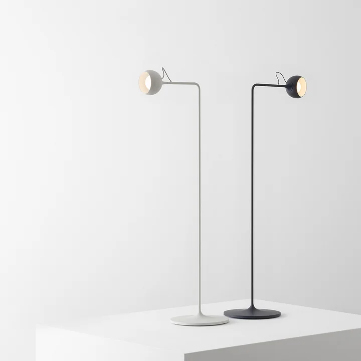 IXA vloerlamp LED van Artemide