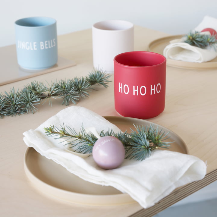 AJ Favourite Porseleinen mok, Ho Ho Ho, vervaagde roos door Design Letters