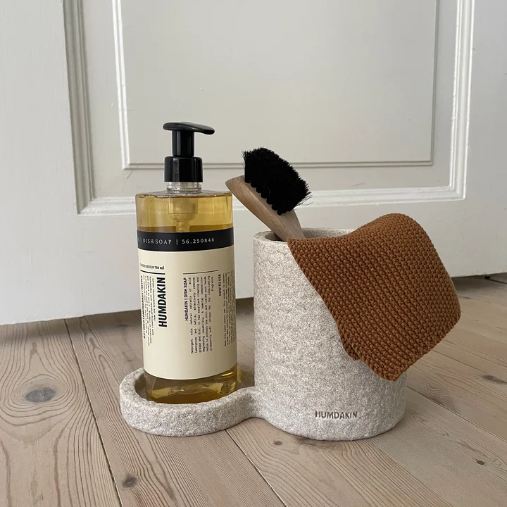 Zandstenen gootsteenopberger van Humdakin