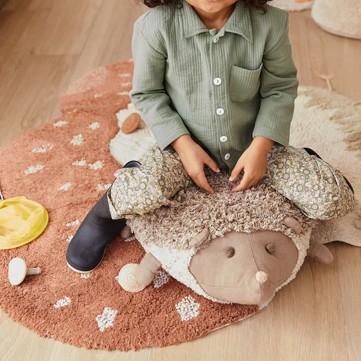 Vloerkussen egel van Lorena Canals