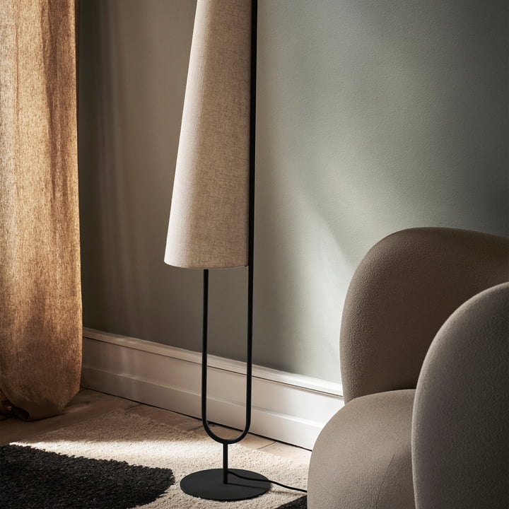 Ancora Staande lamp, zwart frame / lampenkap naturel van ferm Living