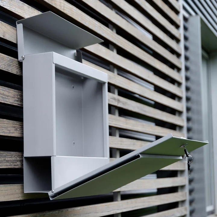 Brievenbus Letterman VI met krantenrol van Radius Design