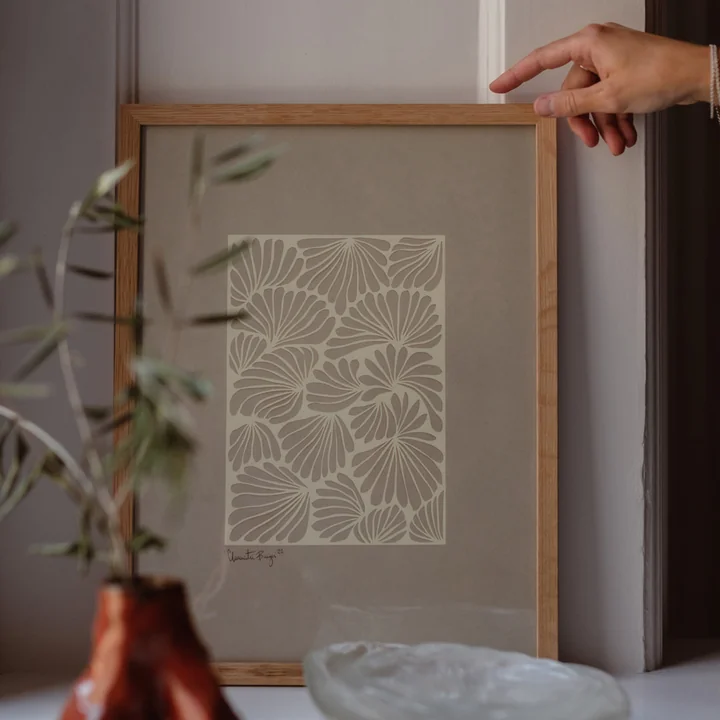 Flowers No. 01 van Little Detroit voor The Poster Club