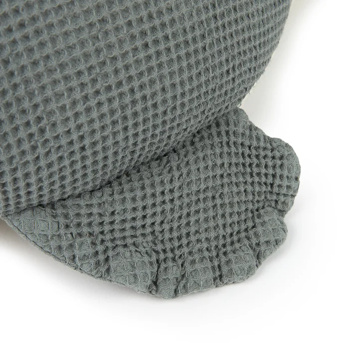 Nobodinoz - Wabi Sabi Kussen, walvis, 42 x 20 cm, azuurblauw