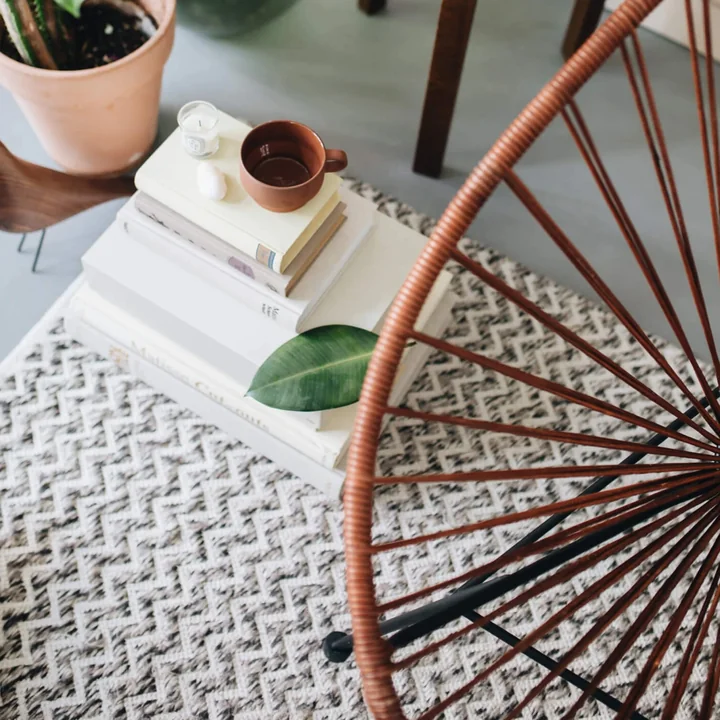 Acapulco Chair Leer, cognac / zwart van Acapulco Design