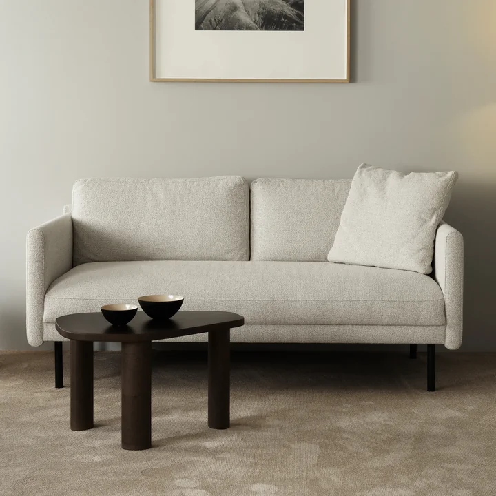 Rar 2-zitsbank, zwart / Venezia gebroken wit van Normann Copenhagen