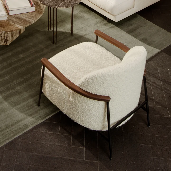 Gubi - Sejour Lounge Chair met armleuningen