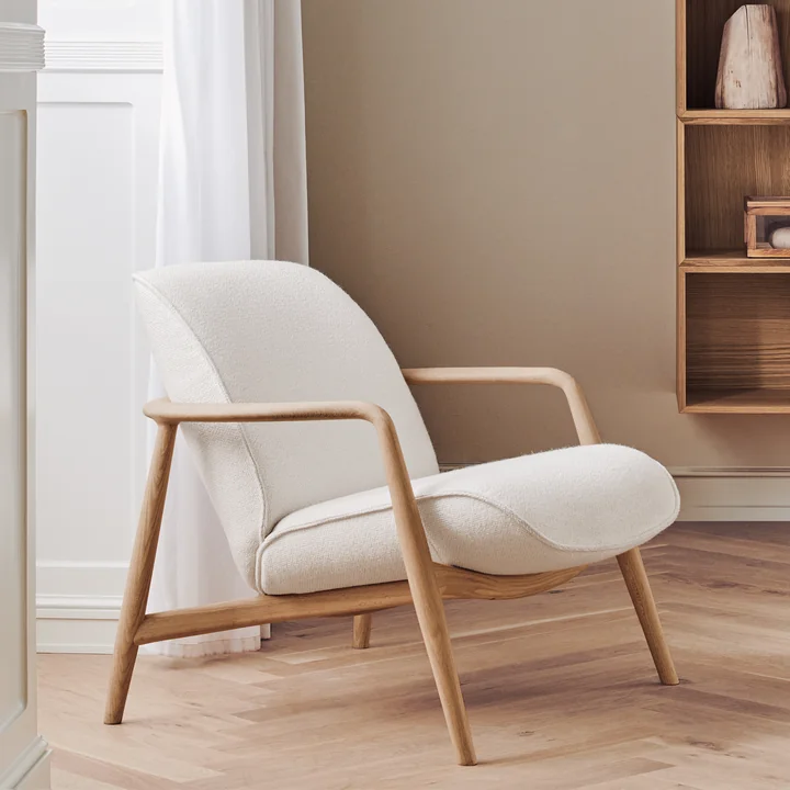 Bowie Fauteuil, geolied eikenhout van Bolia