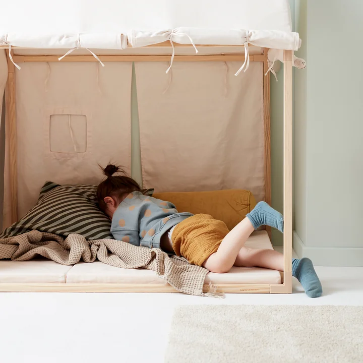 Opvouwbare huistent en speelmat van Kids Concept