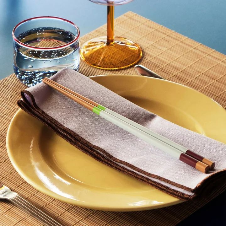 Eetstokjes, gekleurd van HAY