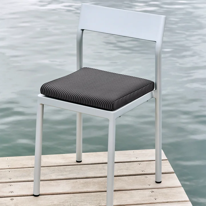 Type Stoel, zilvergrijs met zitkussen van HAY