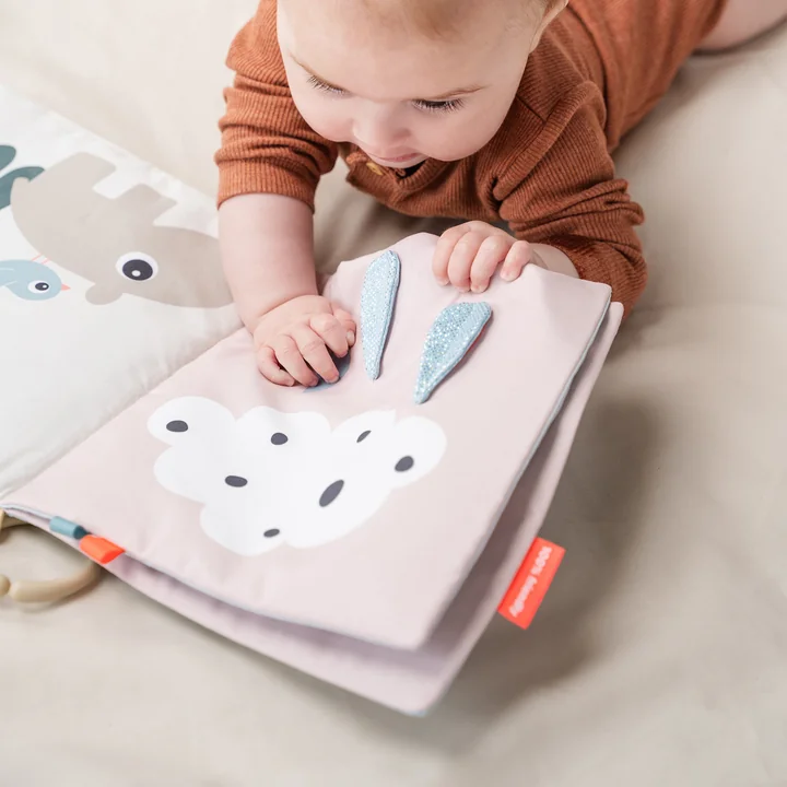 Stoffenboek van Done by Deer