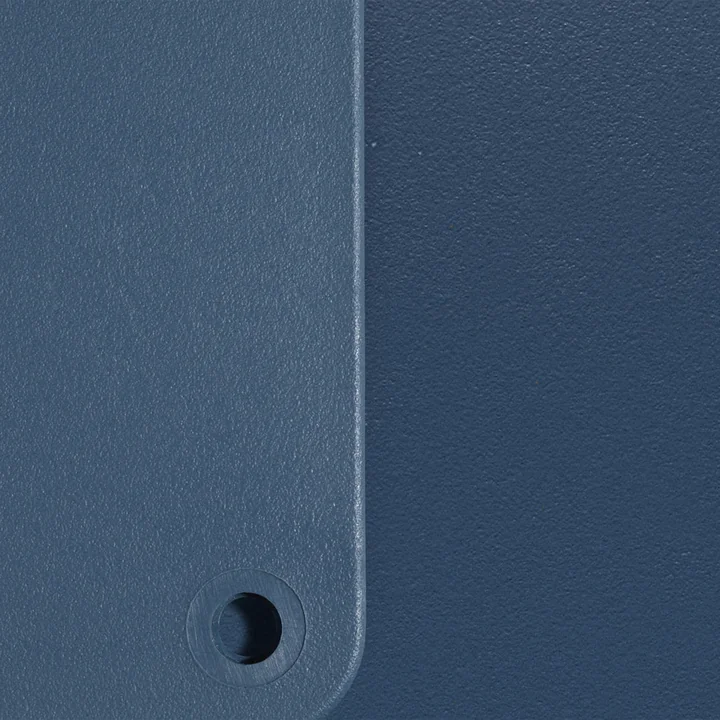 Vitra Eames Plastic RE materiaalmonster van in de kleur sea blue