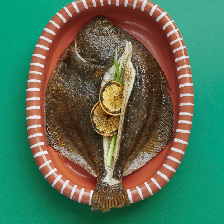 Barro Schaal ovaal, naturel met strepen van HAY