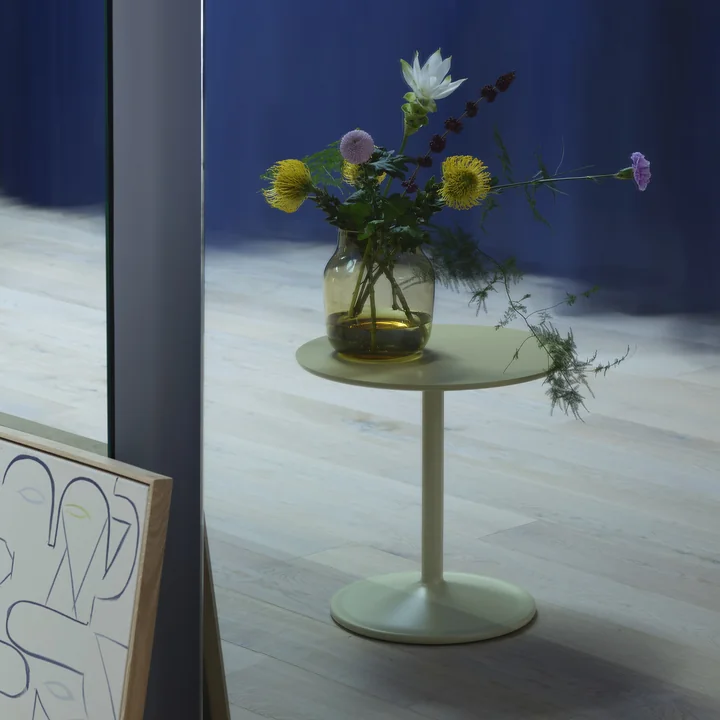 Muuto - Soft Bijzettafel, Ø 48 cm, H 48 cm, beige groen