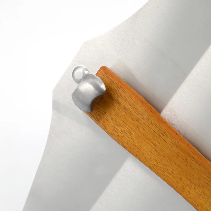 Pizzaschil met verstelbaar handvat van Nicolas Vahé