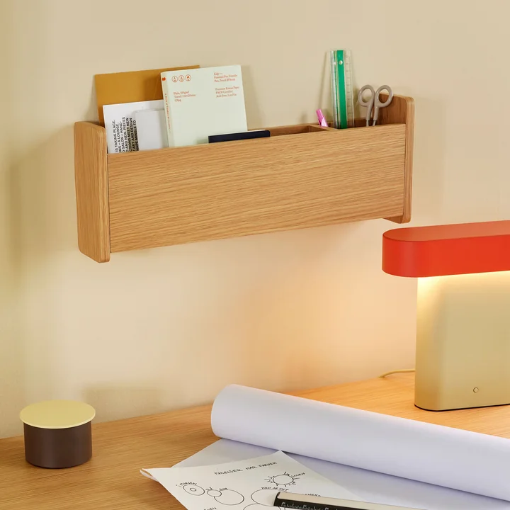 Sleek Tafellamp en AtHand organiser van Hübsch Interior