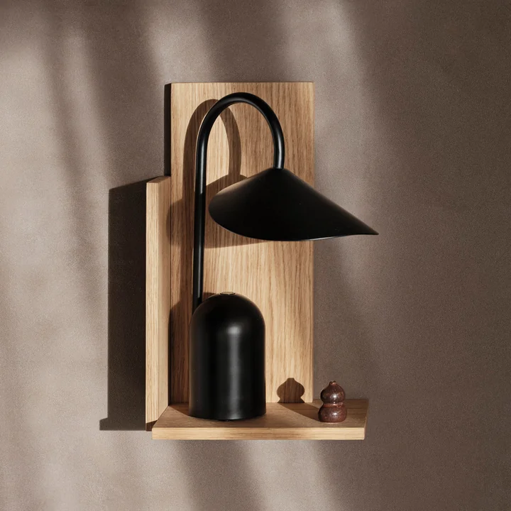 Arum Oplaadbare LED tafellamp, zwart van Ferm Living