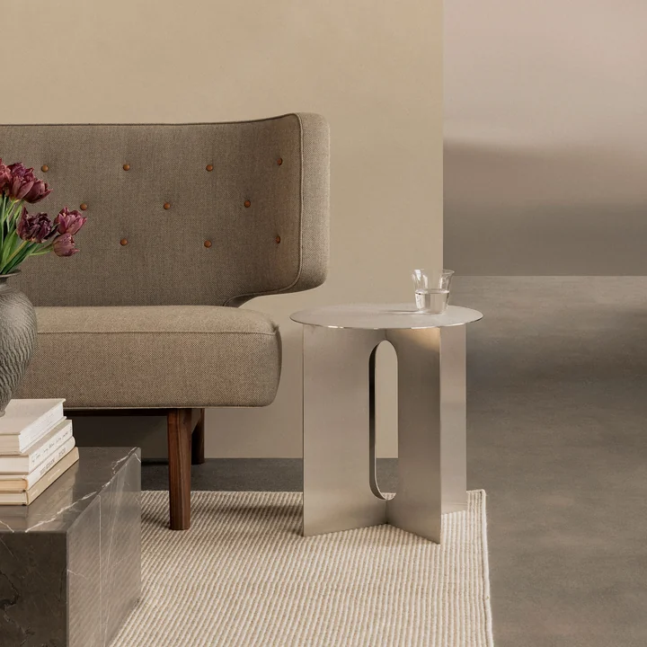 Androgyne Bijzettafel van Audo