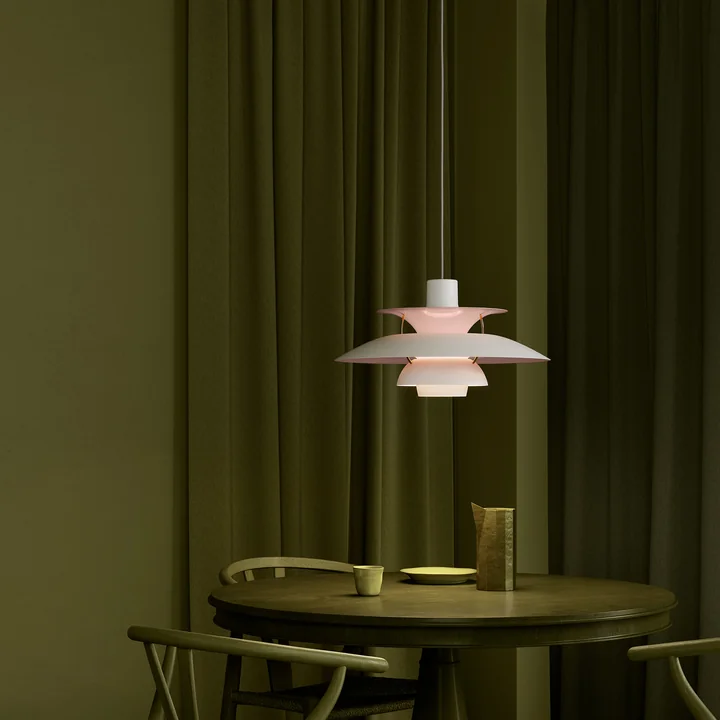Louis Poulsen - PH 5 hanglamp, mat wit / lichtroze (150e jubileumeditie)