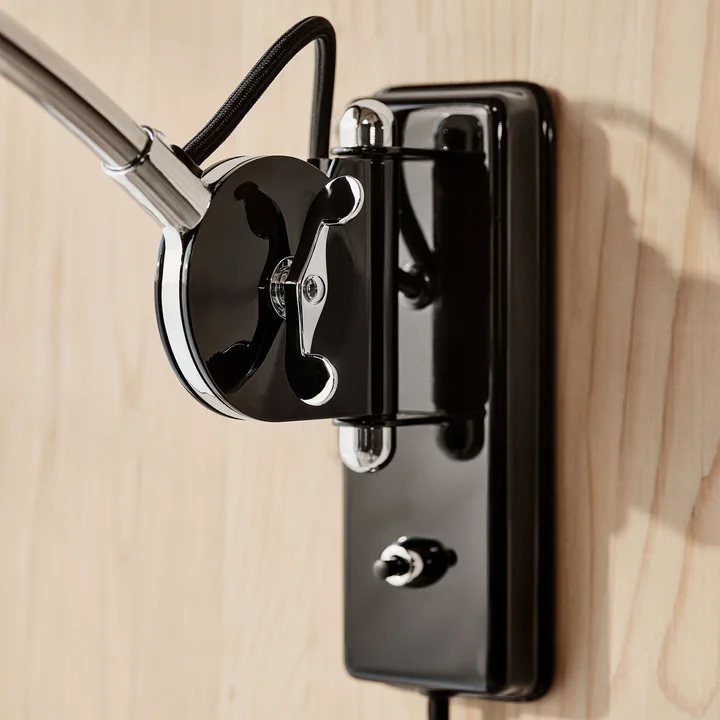 KAISER idell 6559-W Wandlamp van Fritz Hansen