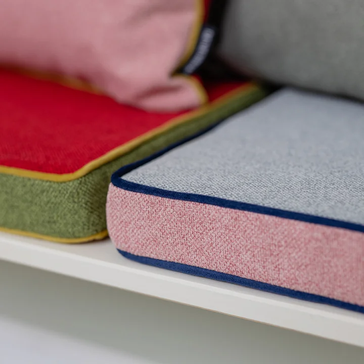 Zitkussen 40 x 40 cm van Remember