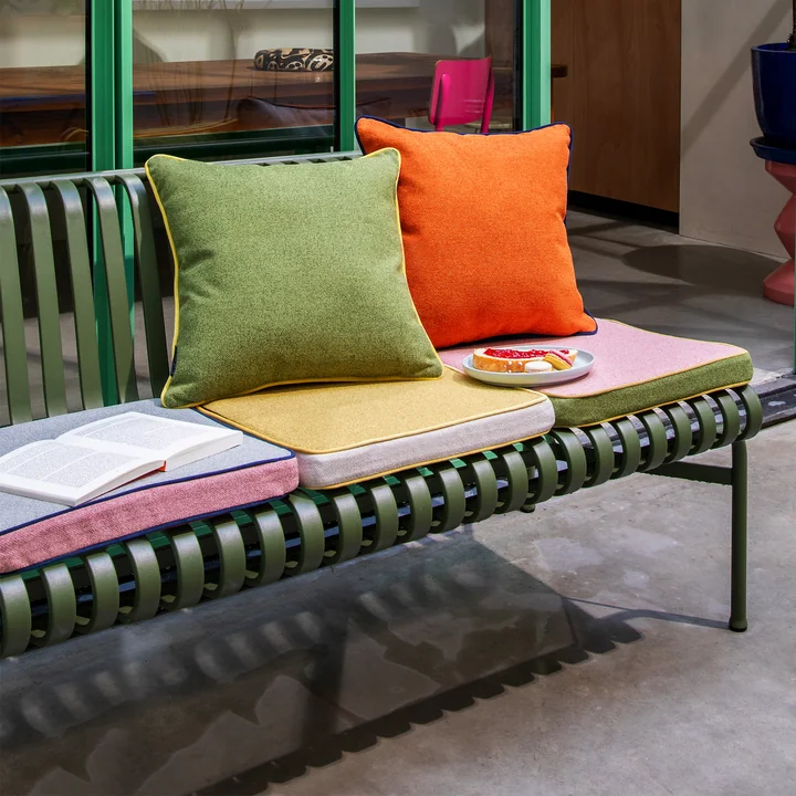 Zitkussen 40 x 40 cm van Remember