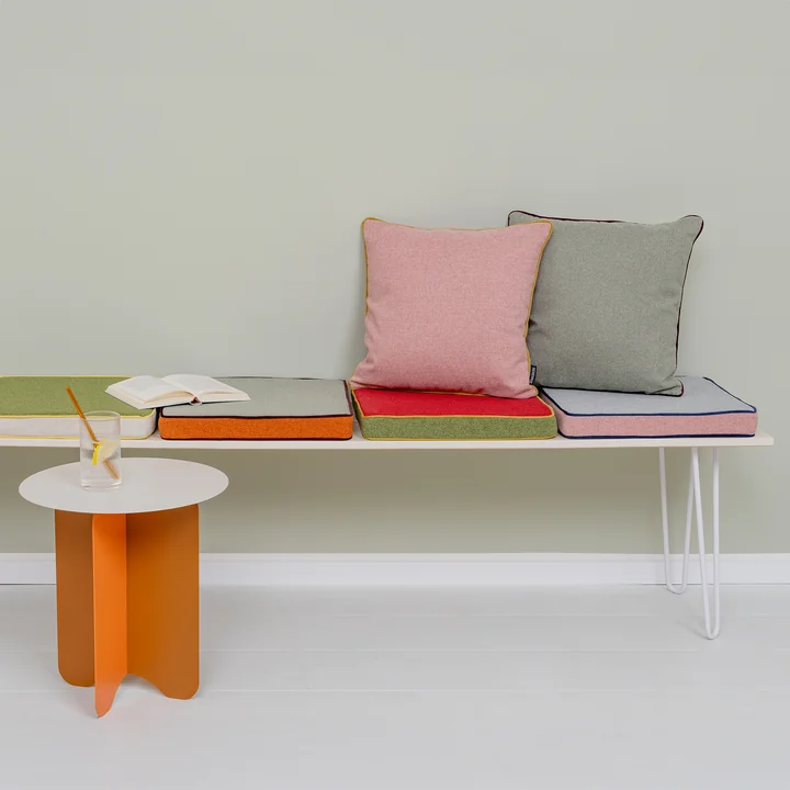 Zitkussen 40 x 40 cm van Remember