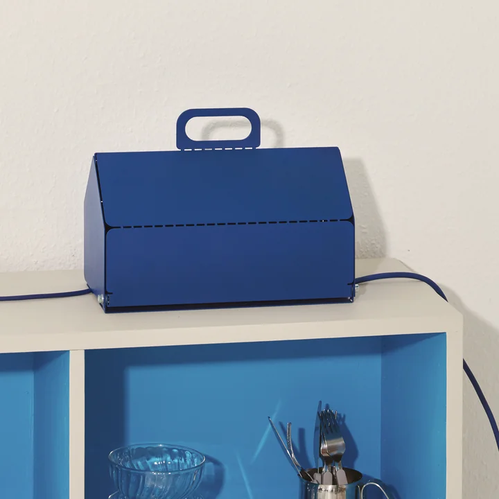 Cable House van Pedestal