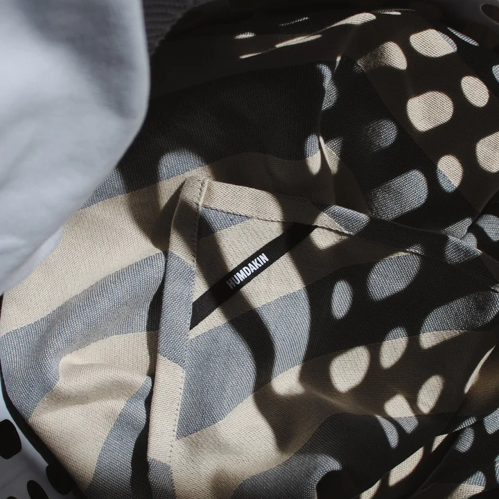 Theedoek gemaakt van GRS gerecycled katoen van Humdakin