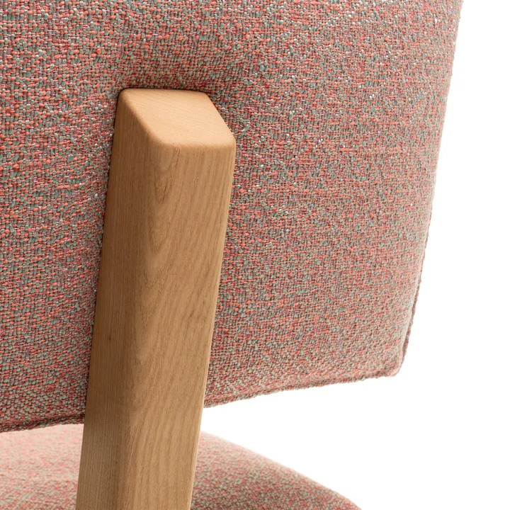 Magis Trave - Stoel, essen met eiken afwerking/ mintroze (stof Rubelli Fabthirty+ 47)