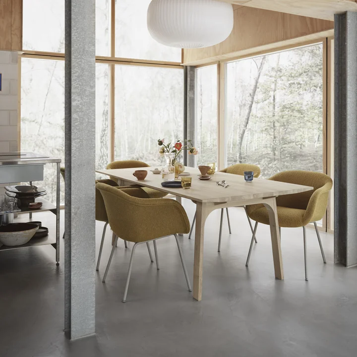 Muuto - Earnest Wood Eettafel