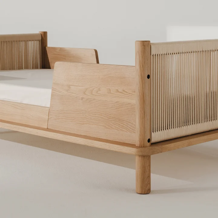 Latitude Nobodinoz - Evolutive Junior bed met uitvalbescherming, 70 x 140 cm, eiken natuur