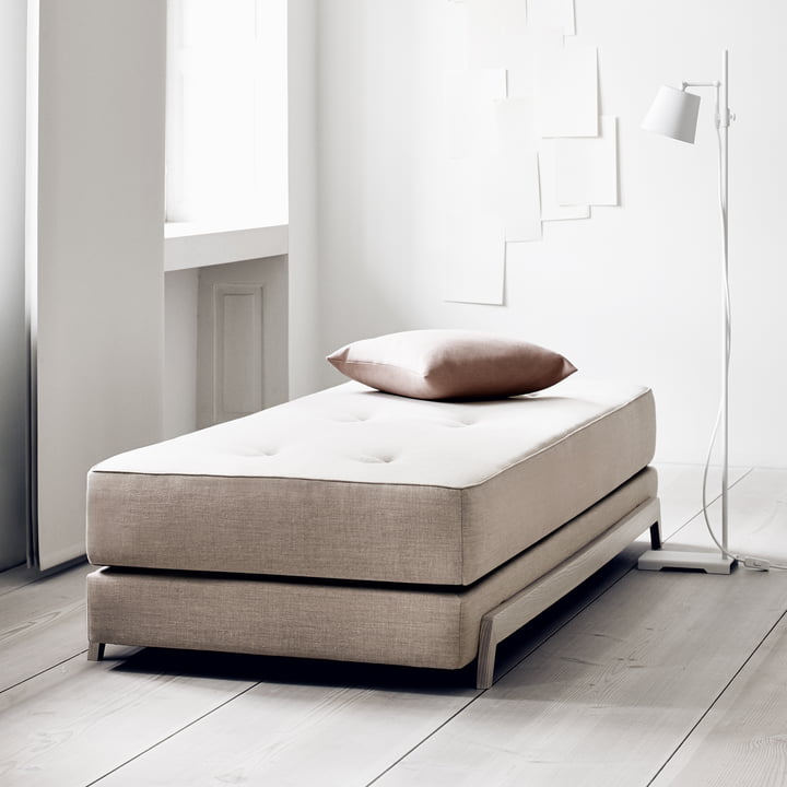 Frame Slaapbank met koudschuimmatras, van Softline