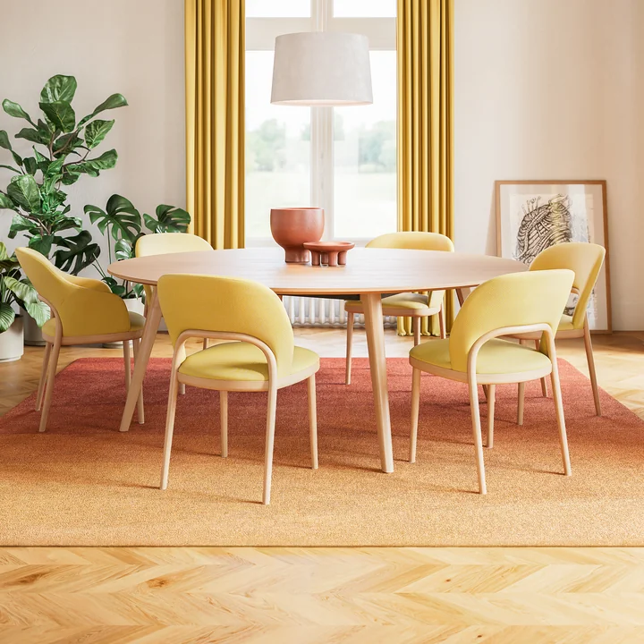 Thonet - 1545 Eettafel, eiken blank gelakt