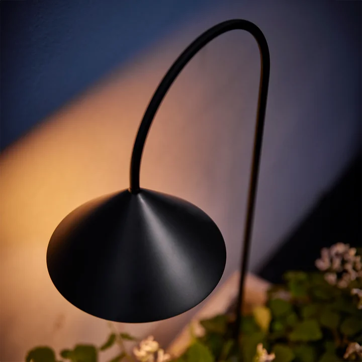 Grasp LED oplaadbare buitenlamp met grondspies, zwart van Frandsen