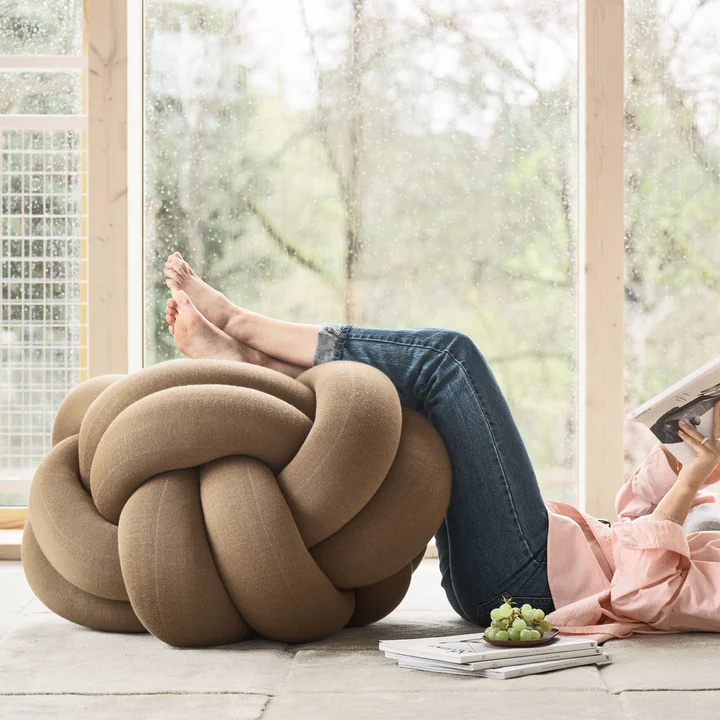 Design House Stockholm - Knot Kussen XL, camel